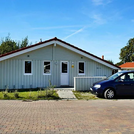 Three-bedroom Holiday In 20 بيت للعطل